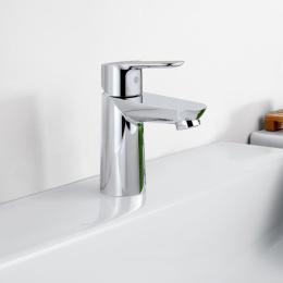 Grohe BauEdge 23330000 Смеситель для раковины стандартный